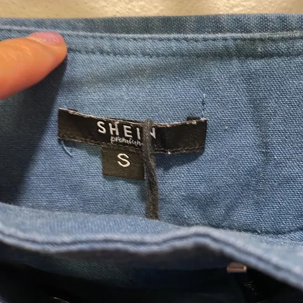 SHEIN woman’s dark blue palazzo pants - Picture 9 of 9